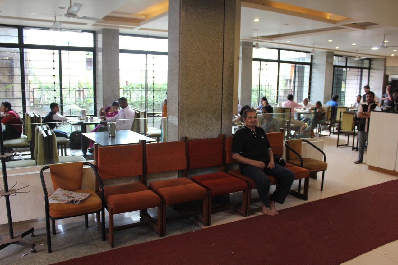 Hotel Suvarn Mandir Белгаум Экстерьер фото